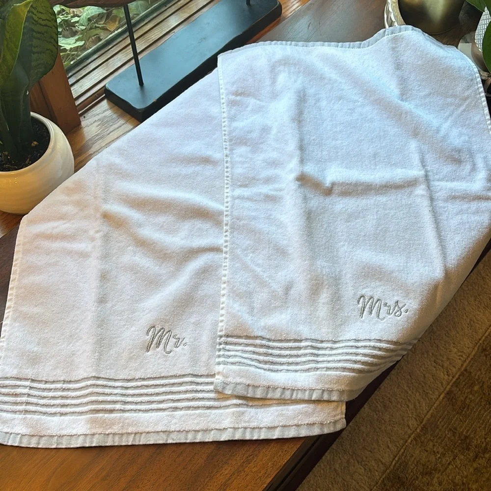 White Mr. & Mrs. Velour Sonoma Hand Towels. 16 x 23 inches